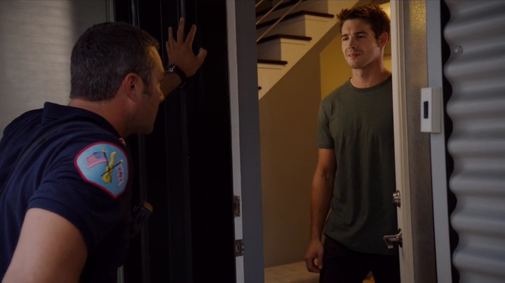 VampireDiariesWorld-dot-nl_ChigagoFire5x01-1958.jpg