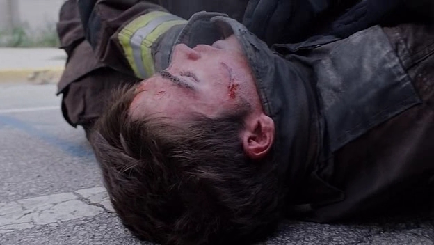 VampireDiariesWorld-dot-nl_ChigagoFire5x02-0992.jpg