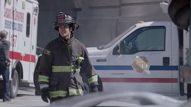 VampireDiariesWorld-dot-nl_ChigagoFire5x02-1060.jpg