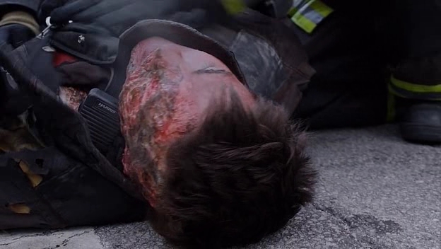 VampireDiariesWorld-dot-nl_ChigagoFire5x02-1136.jpg