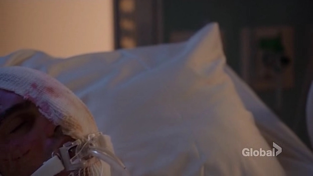 VampireDiariesWorld-dot-nl_ChigagoFire5x02-1370.jpg