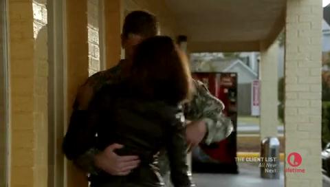 VampireDiariesWorld-dot-org_ArmyWives7x021161.jpg