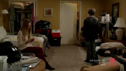 VampireDiariesWorld-dot-org_ArmyWives7x021251.jpg