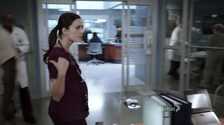 VampireDiariesWorld-dot-nl_ChigagoMed1x02-0415.jpg VampireDiariesWorld-dot-nl_ChigagoMed1x02-0415.jpg