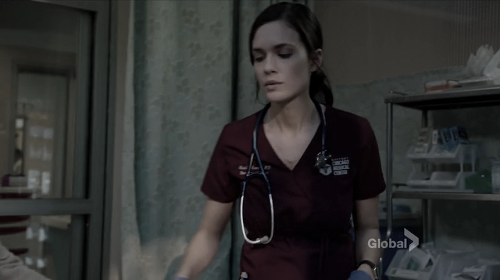 vampirediariesworld_dot_nl-ChigagoMed1x05-1776.jpg vampirediariesworld_dot_nl-ChigagoMed1x05-1776.jpg