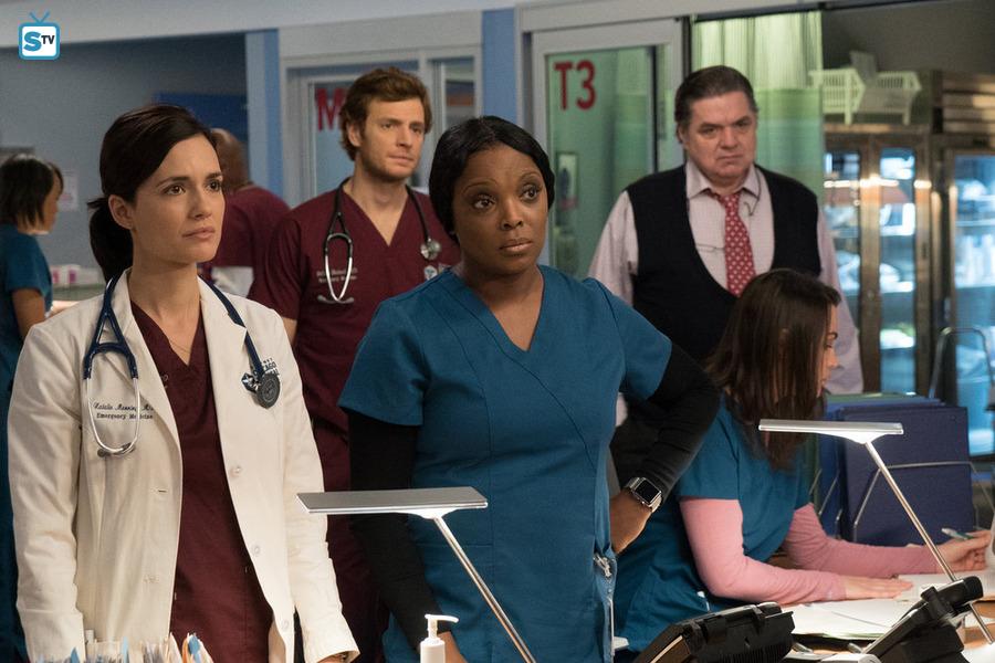1x08-003.jpg