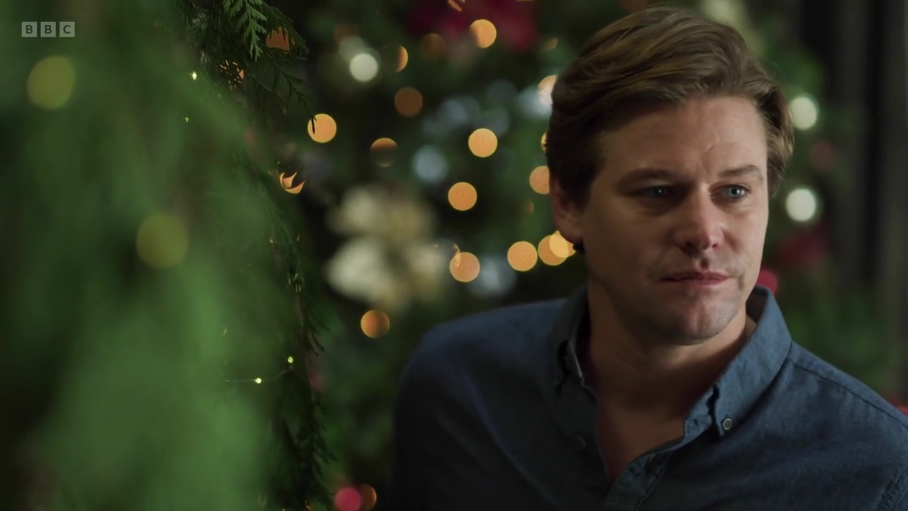 vampirediariesworld-dot-nl_AChristmasToSavour4440.jpg vampirediariesworld-dot-nl_AChristmasToSavour4440.jpg