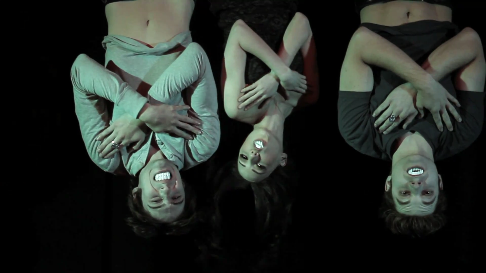 VampireDiariesWorld_dot_org-TheHillywoodShowParody0477.png VampireDiariesWorld_dot_org-TheHillywoodShowParody0477.png