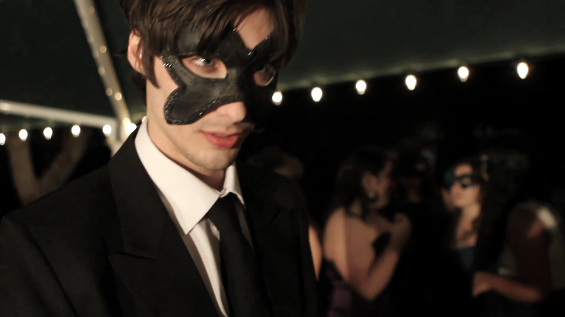 VampireDiariesWorld_dot_org-TheHillywoodShowParody0769.png VampireDiariesWorld_dot_org-TheHillywoodShowParody0769.png