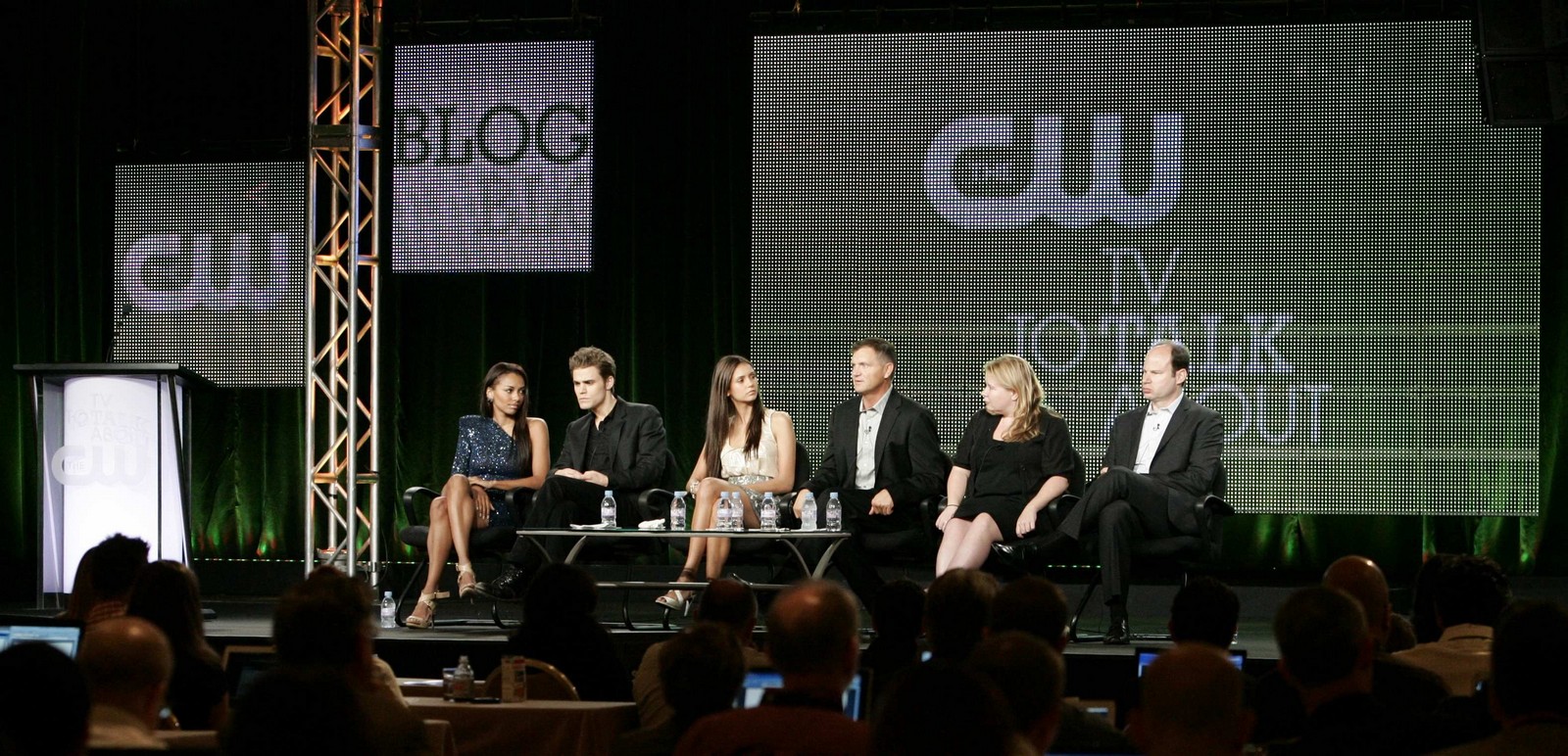 cast013.jpg