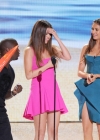 Filename=nina-show013.jpg
Filesize=102KiB
Dimensions=594x447
Date added=Jul 23, 2012 nina-show013.jpg