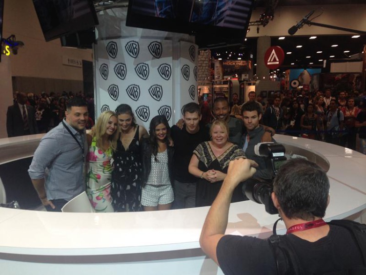 cast018.jpg