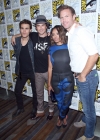 cast002.jpg