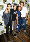 cast008.jpg