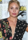 leah002.jpg