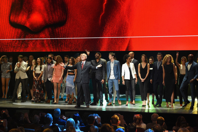 cast013.jpg
