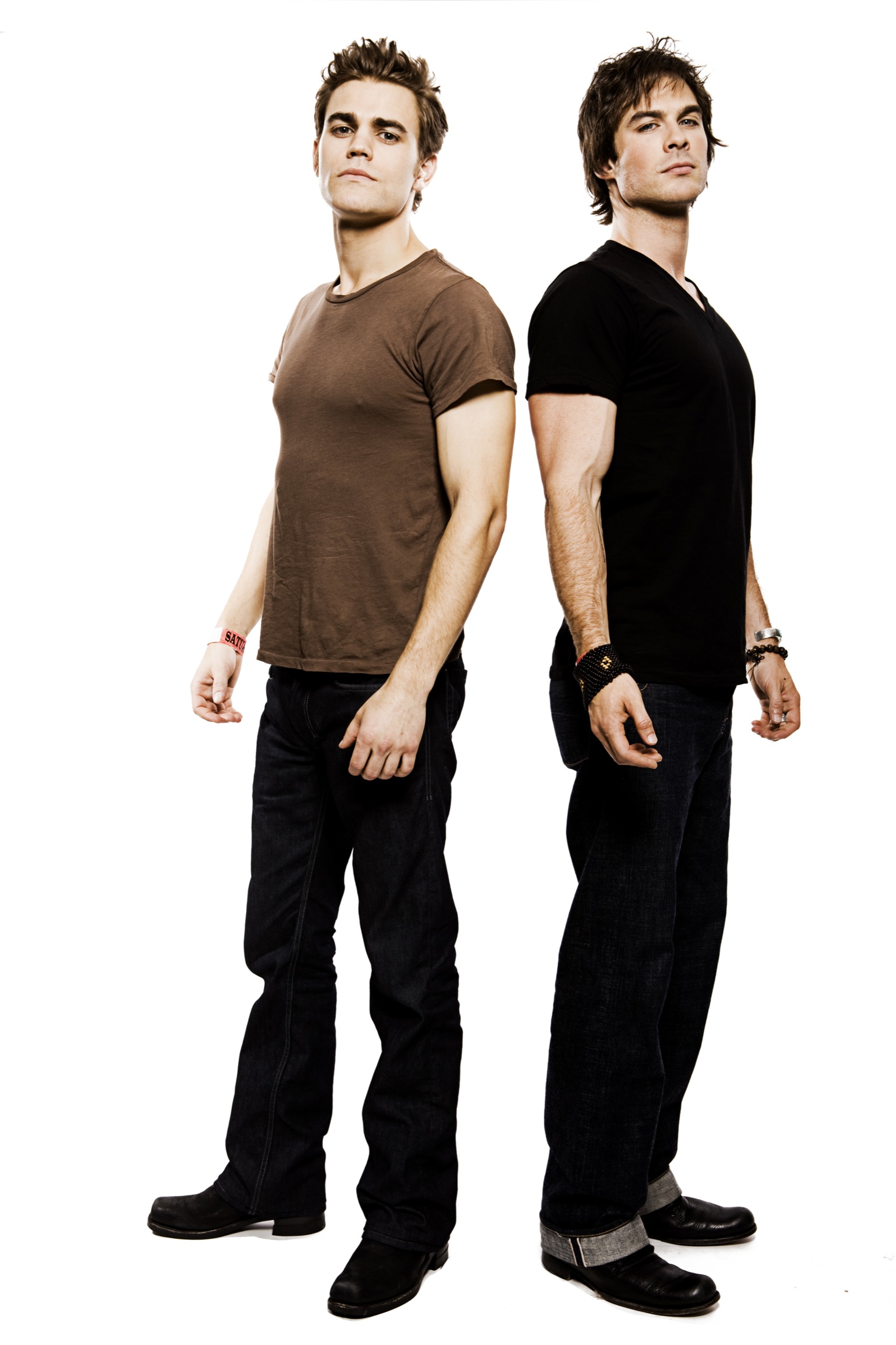 Cast008.jpg