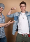 cast005.jpg