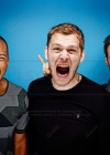 cast011.jpg