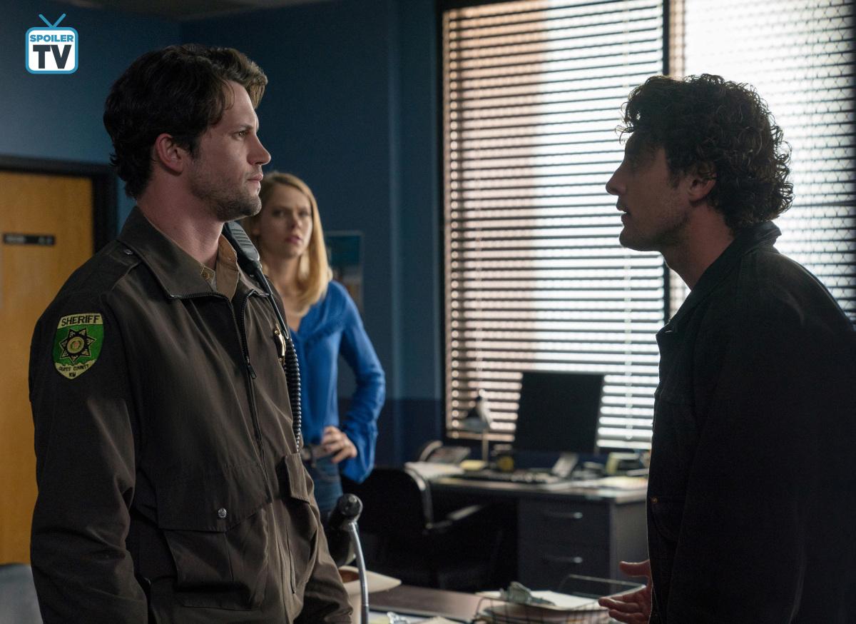 1x01-006.jpg