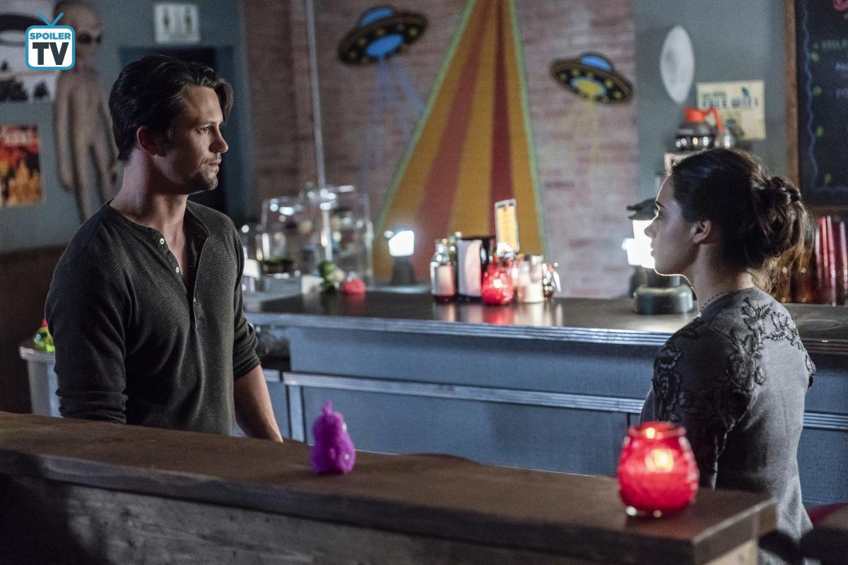 1x04-001.jpg