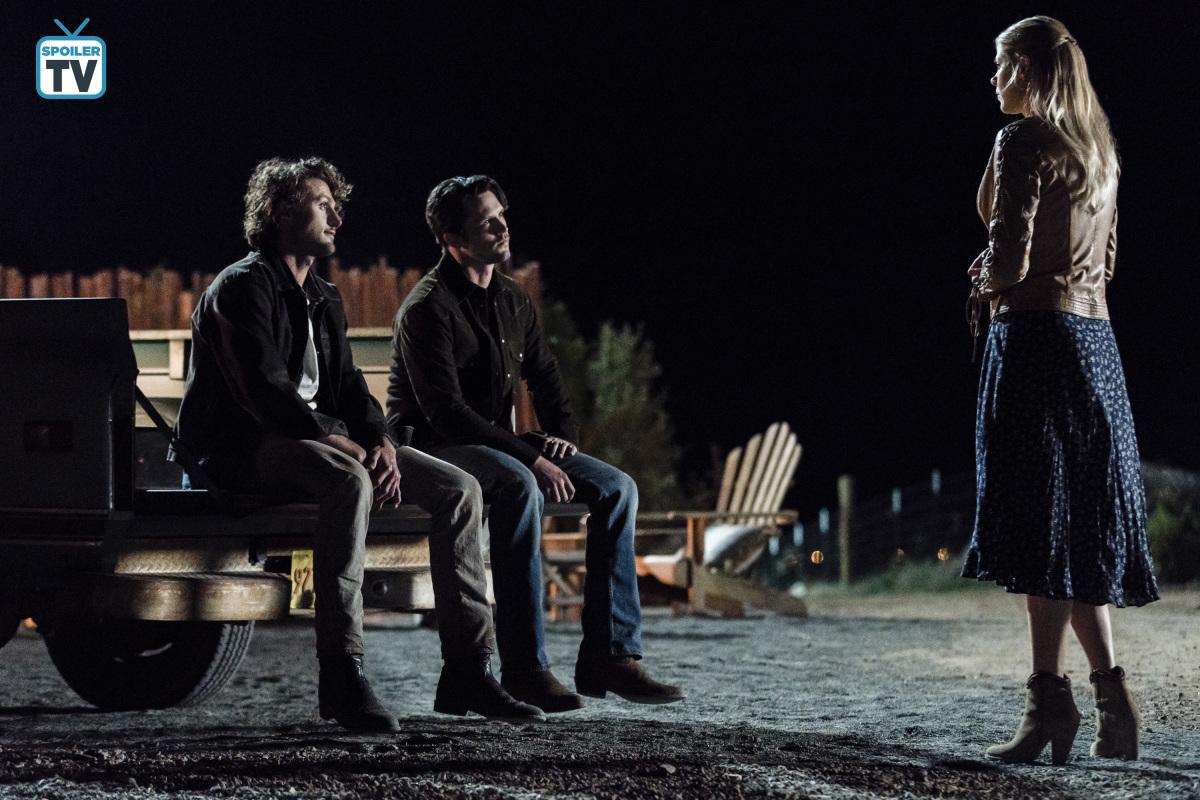1x04-003.jpg