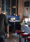 1x04-002.jpg