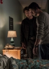 1x08-002.jpg