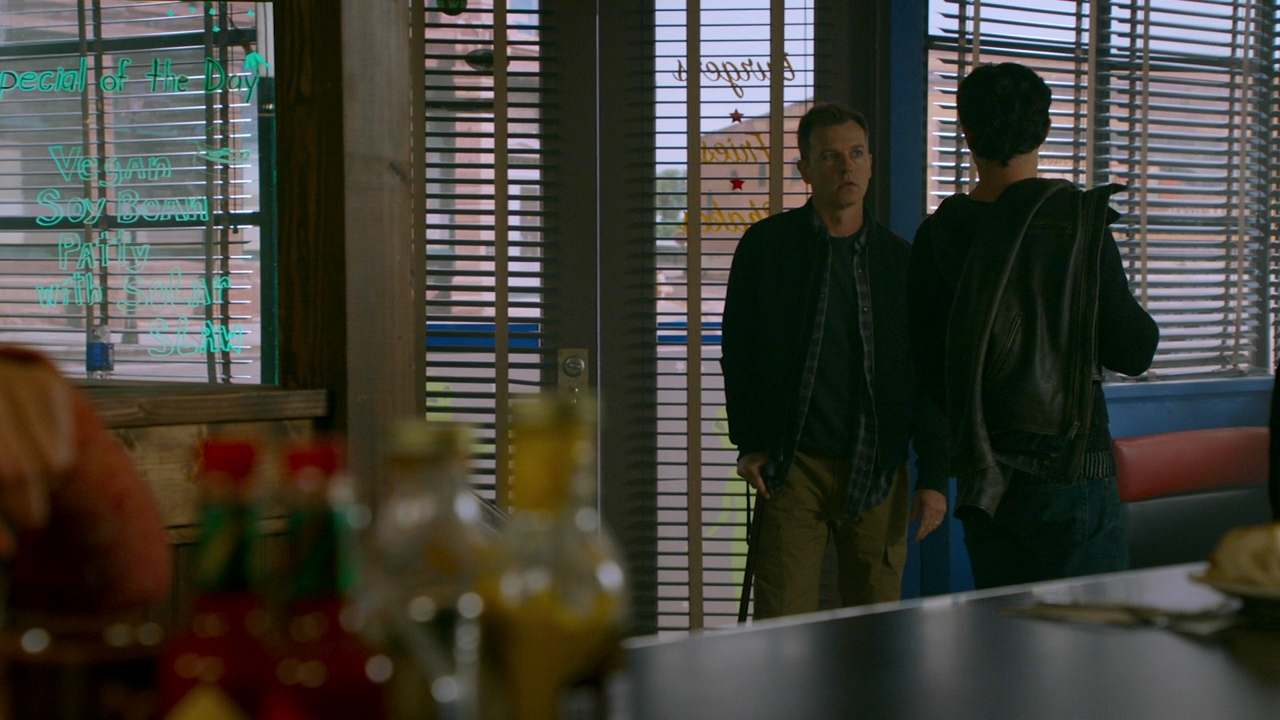 VampireDiariesWorld-dot-nl_RoswellNewMexico2x08-0783.jpg VampireDiariesWorld-dot-nl_RoswellNewMexico2x08-0783.jpg