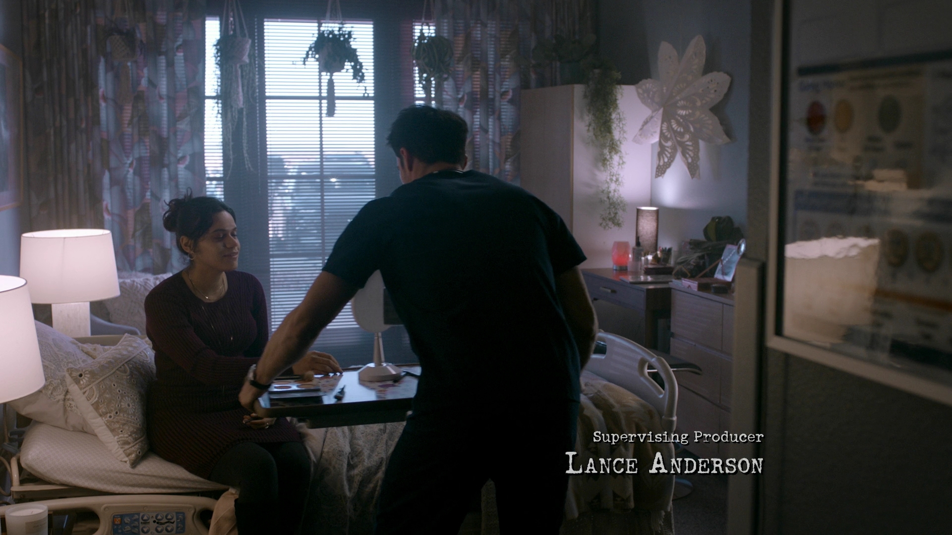 VampireDiariesWorld-dot-nl_RosswellNewMexico2x12-0628.jpg VampireDiariesWorld-dot-nl_RosswellNewMexico2x12-0628.jpg