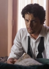2x03-001.jpg