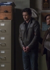 2x09-002.jpg