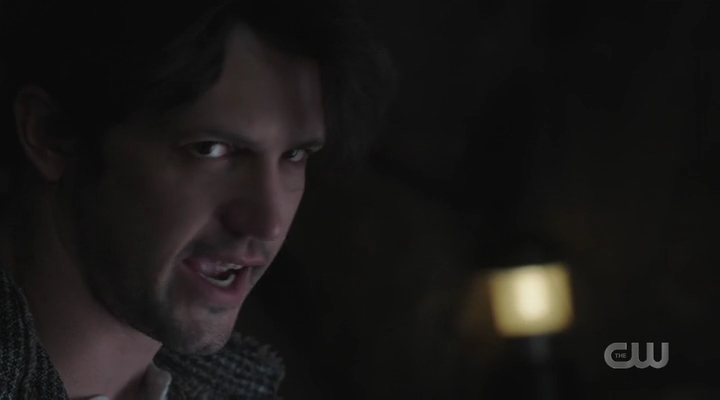 VampireDiariesWorld-dot-nl_RoswellNewMexico3x01-1433.jpg