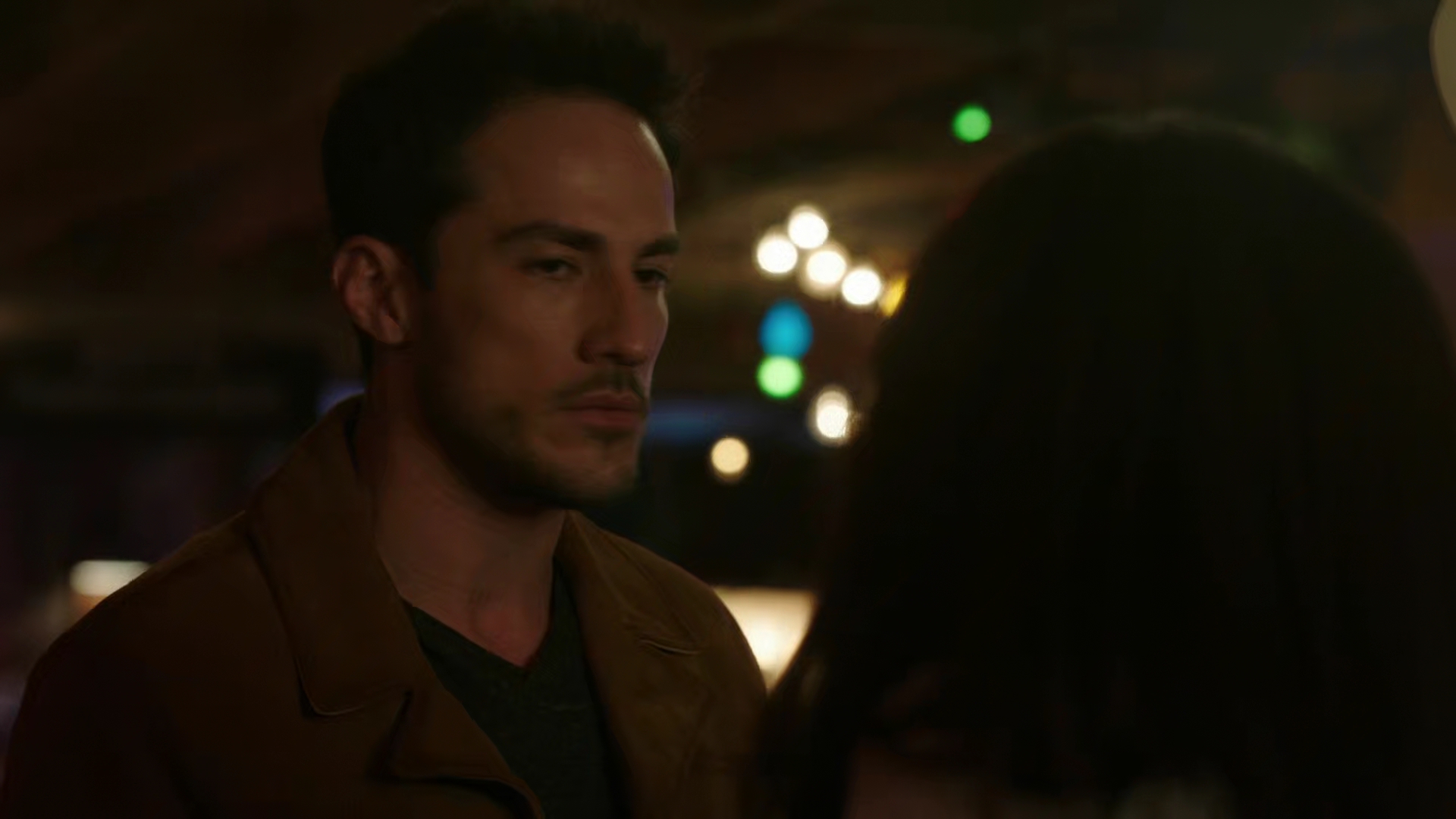 VampireDiariesWorld-dot-nl_RoswellNewMexico3x02-0609.jpg