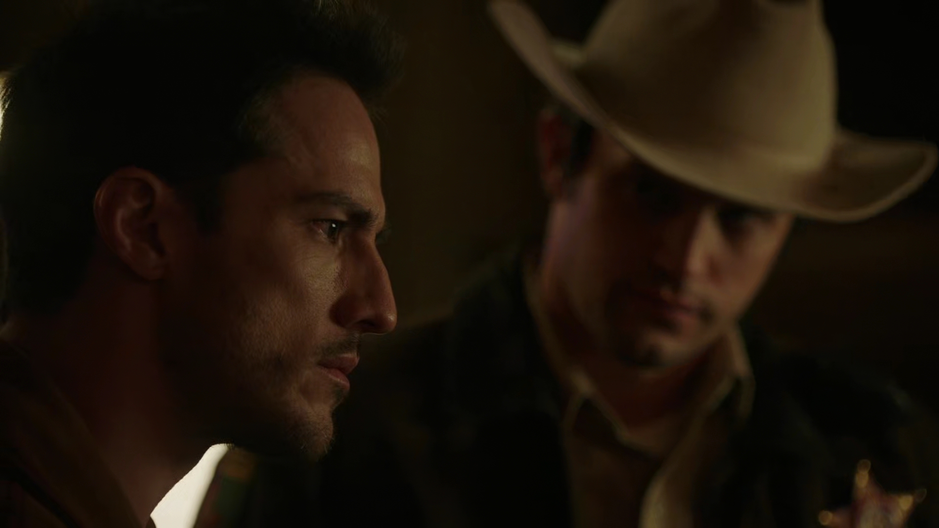 VampireDiariesWorld-dot-nl_RoswellNewMexico3x02-0614.jpg