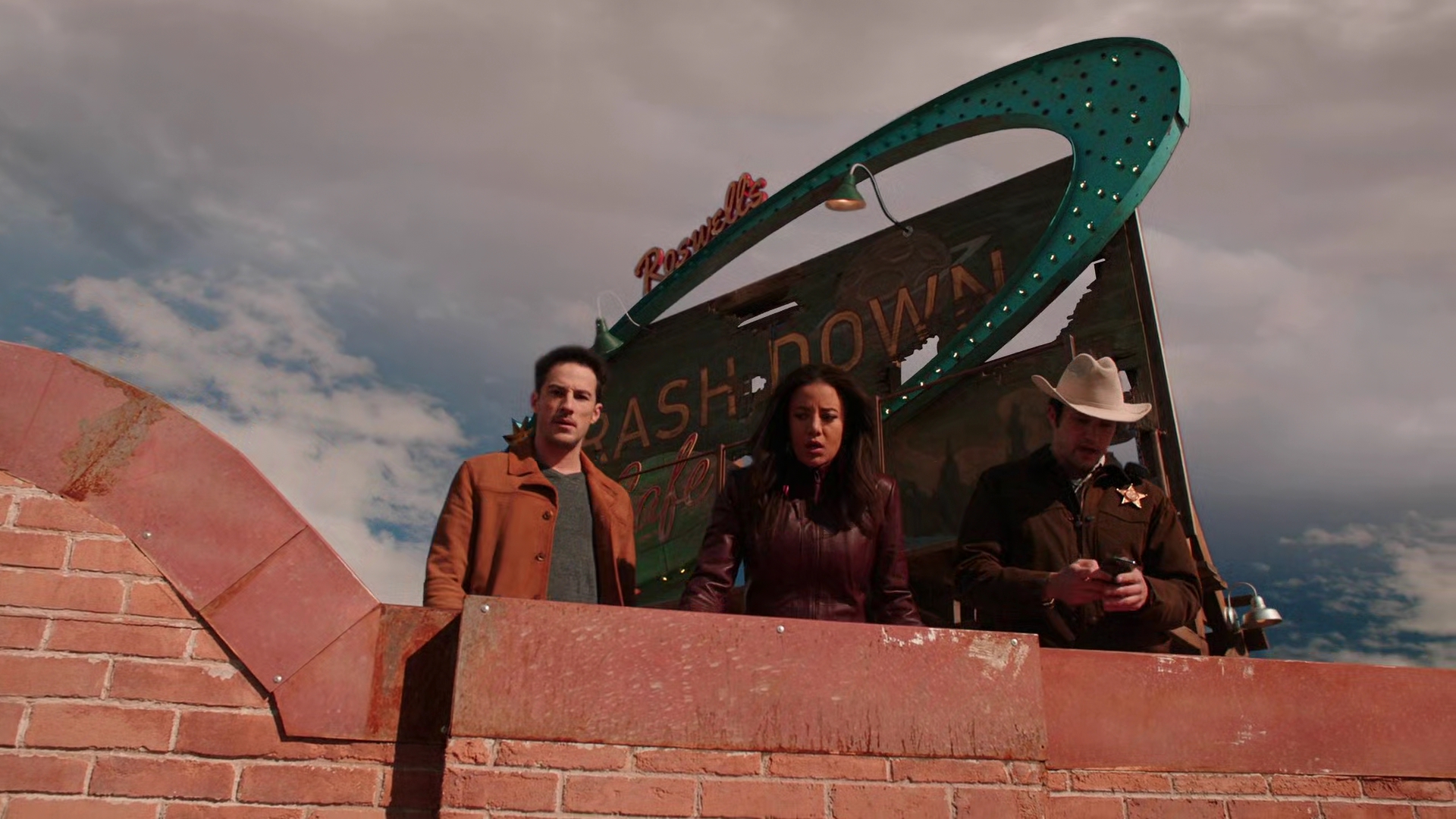 VampireDiariesWorld-dot-nl_RoswellNewMexico3x02-1432.jpg
