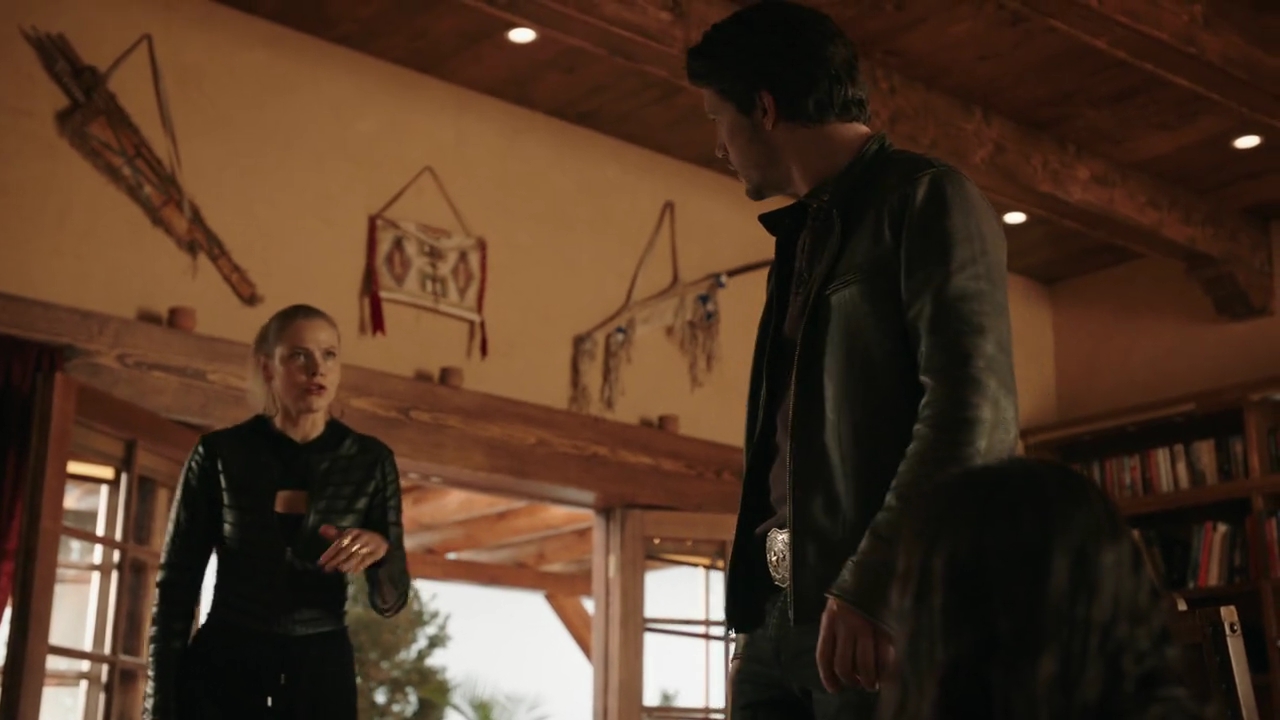 VampireDiariesWorld-dot-nl_RoswellNewMexico3x12-0361.jpg VampireDiariesWorld-dot-nl_RoswellNewMexico3x12-0361.jpg