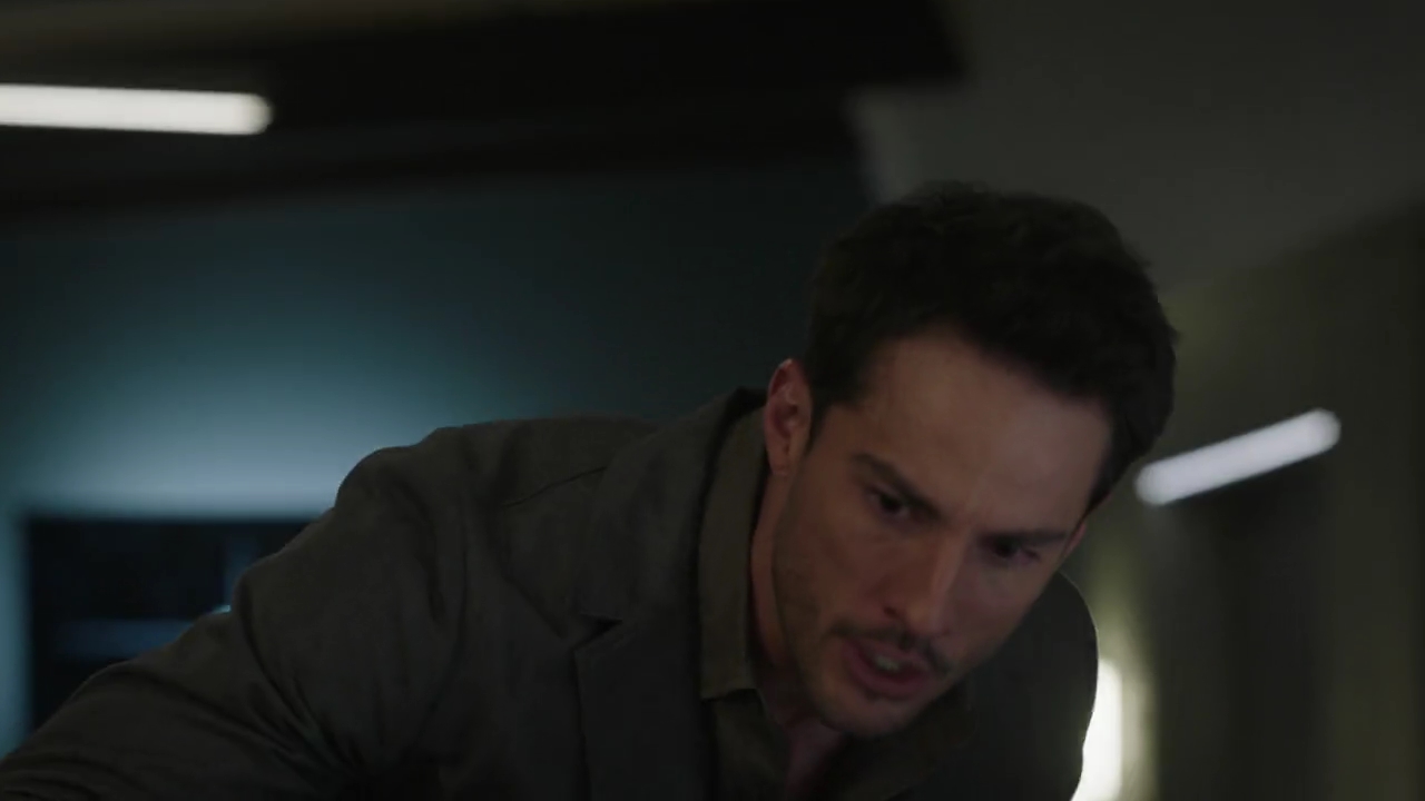 VampireDiariesWorld-dot-nl_RoswellNewMexico3x13-1579.jpg