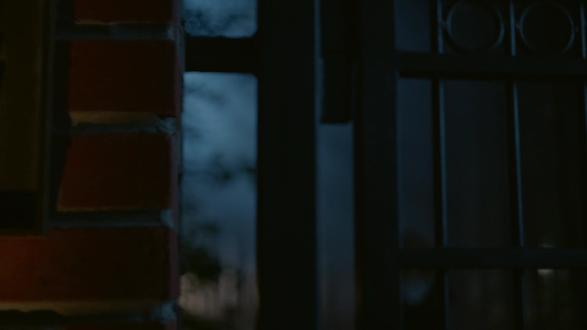 VampireDiariesWorld-dot-nl_Legacies1x01ThisIsthePartWhereYouRun00017.jpg