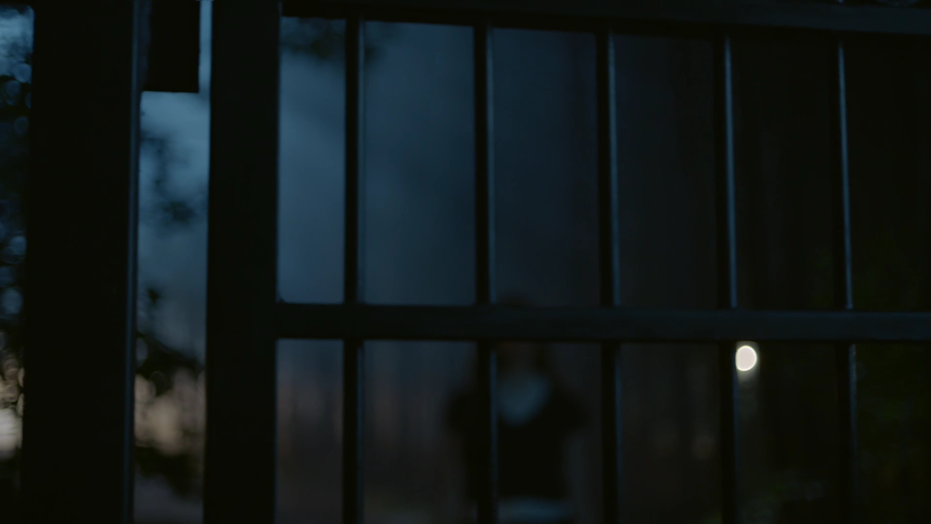 VampireDiariesWorld-dot-nl_Legacies1x01ThisIsthePartWhereYouRun00019.jpg
