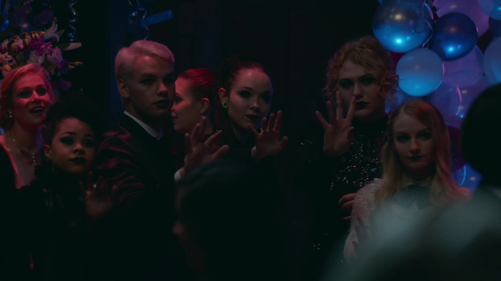 VampireDiariesWorld-dot-nl_Legacies1x06MombieDearest01040.jpg