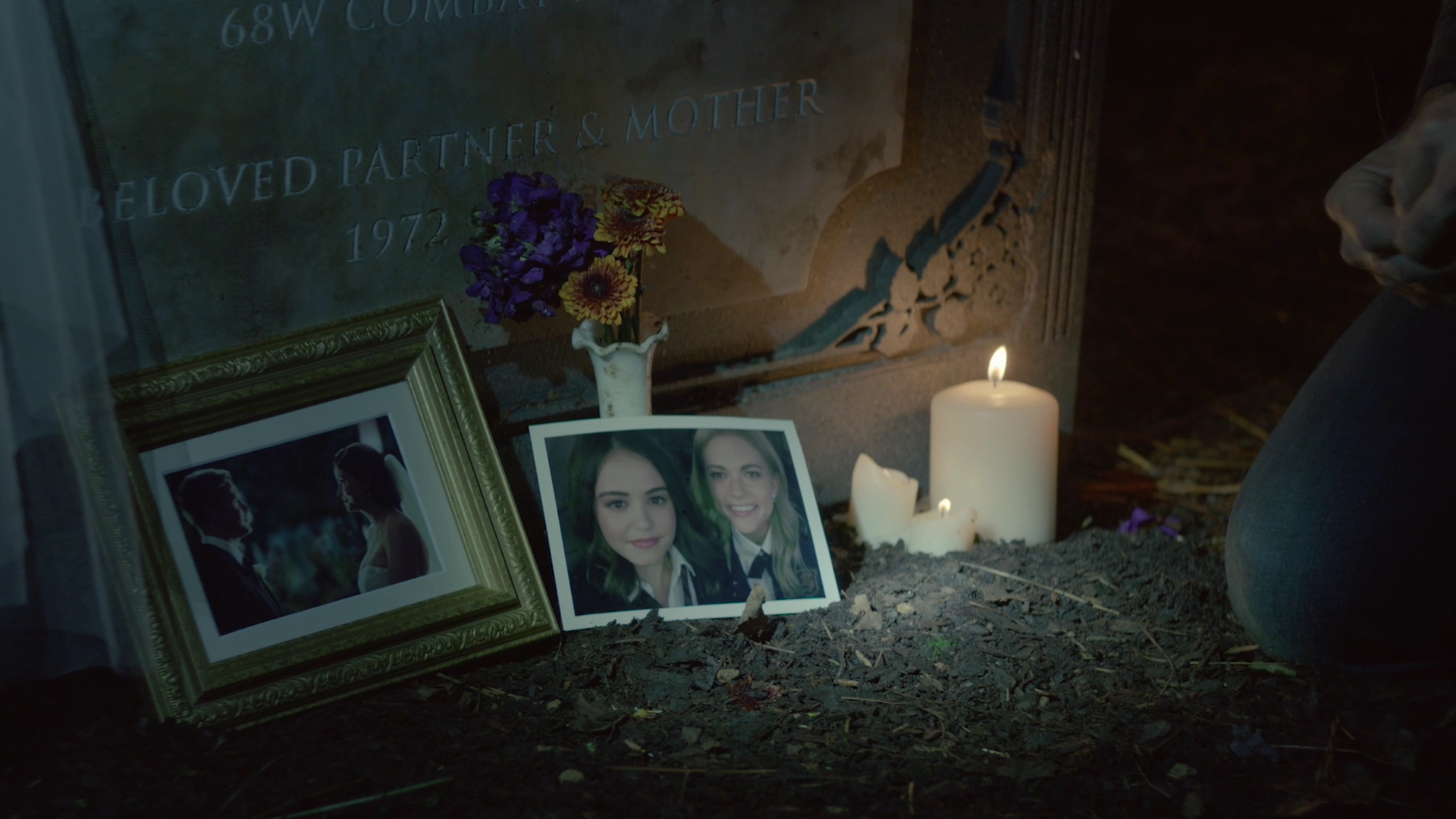 VampireDiariesWorld-dot-nl_Legacies1x06MombieDearest02346.jpg