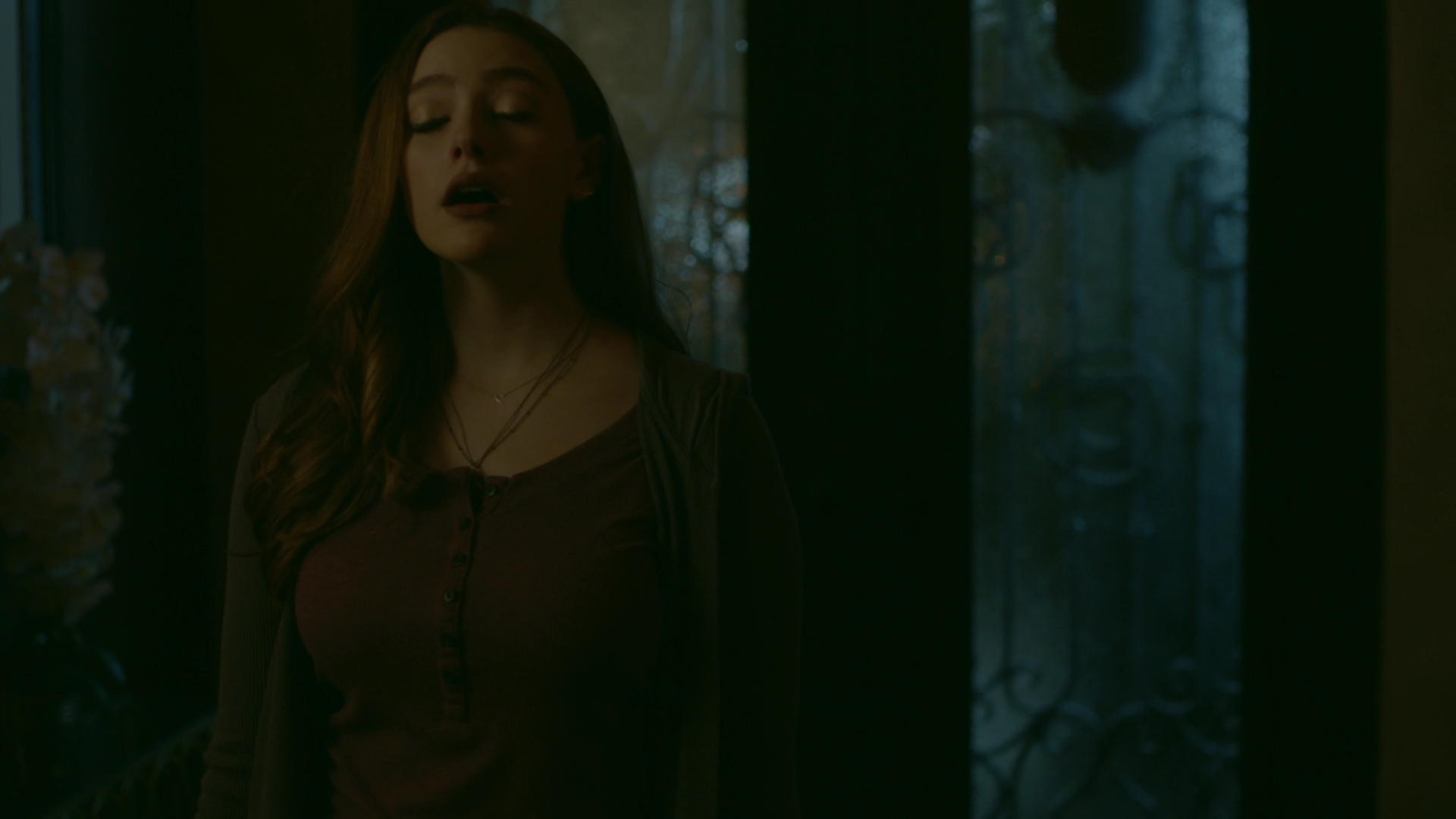 VampireDiariesWorld-dot-nl_Legacies1x08MaybeIShouldStartFromTheEnd00088.jpg