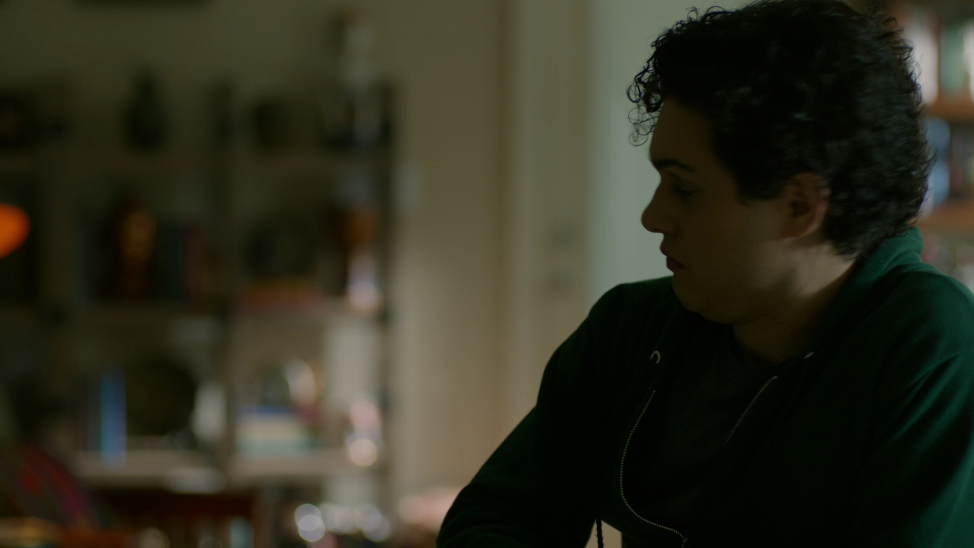 VampireDiariesWorld-dot-nl_Legacies1x08MaybeIShouldStartFromTheEnd00293.jpg