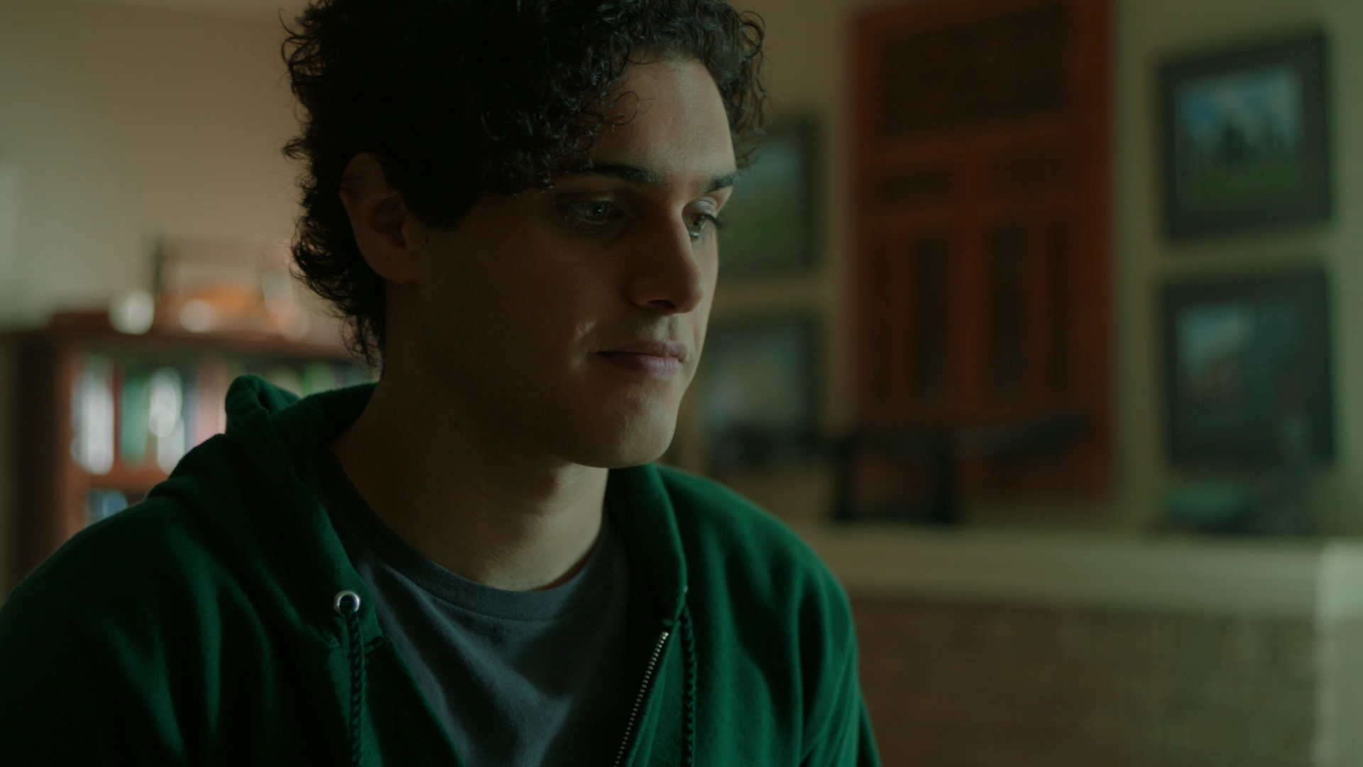VampireDiariesWorld-dot-nl_Legacies1x08MaybeIShouldStartFromTheEnd00373.jpg