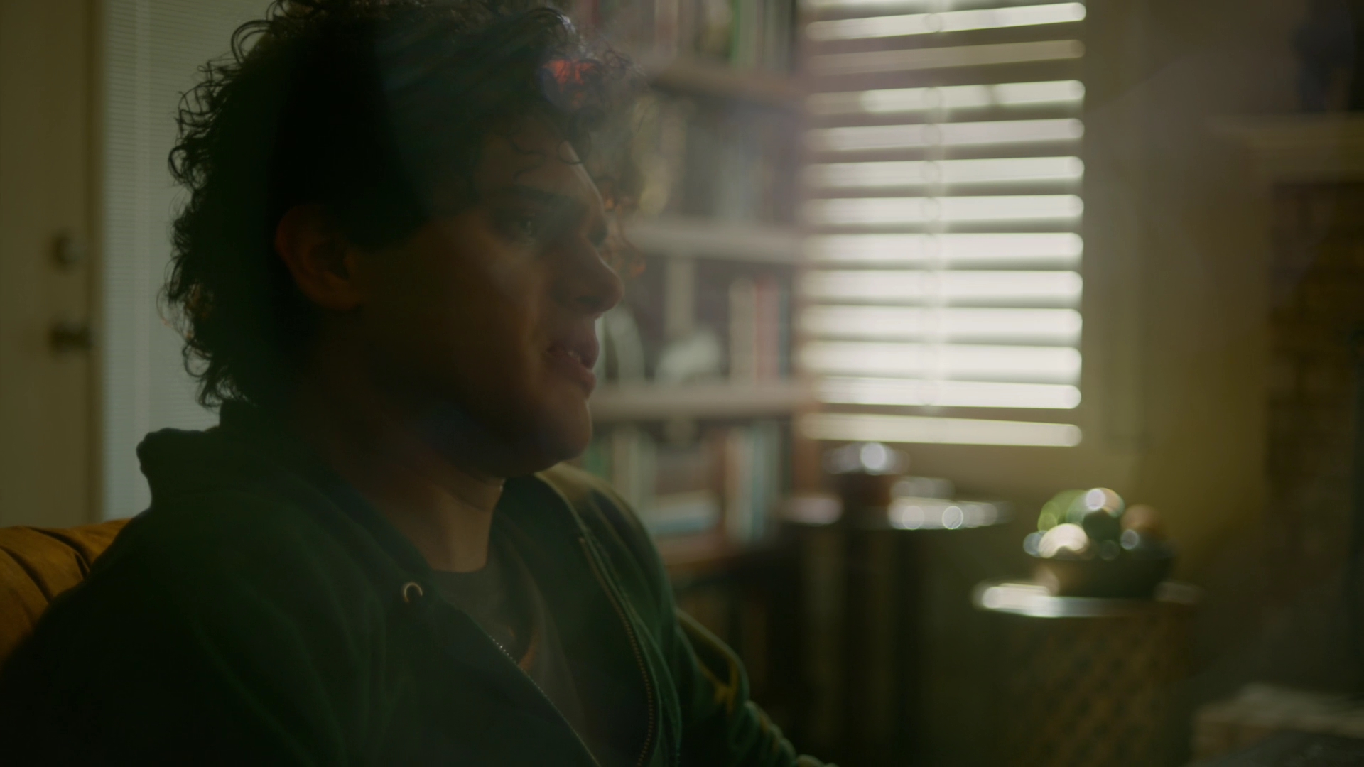 VampireDiariesWorld-dot-nl_Legacies1x08MaybeIShouldStartFromTheEnd00493.jpg