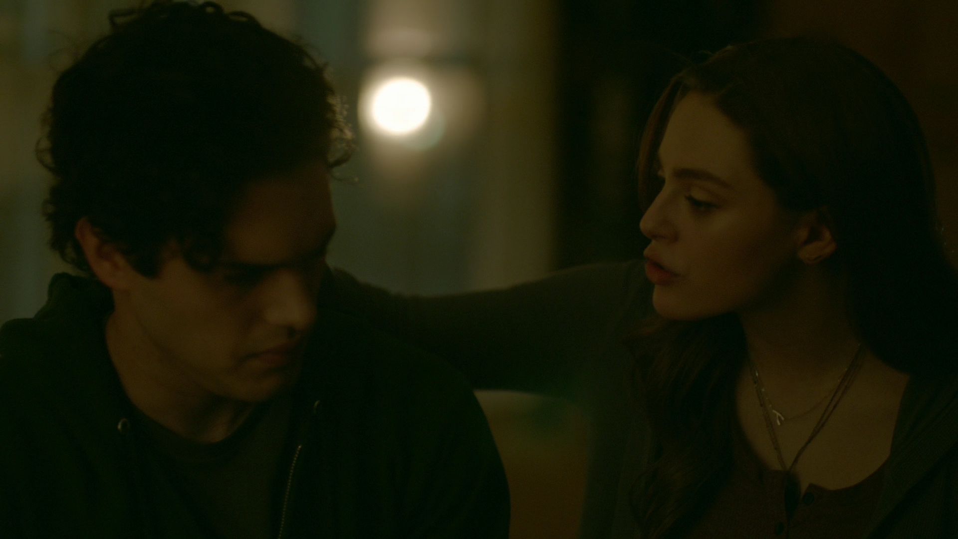 VampireDiariesWorld-dot-nl_Legacies1x08MaybeIShouldStartFromTheEnd01363.jpg