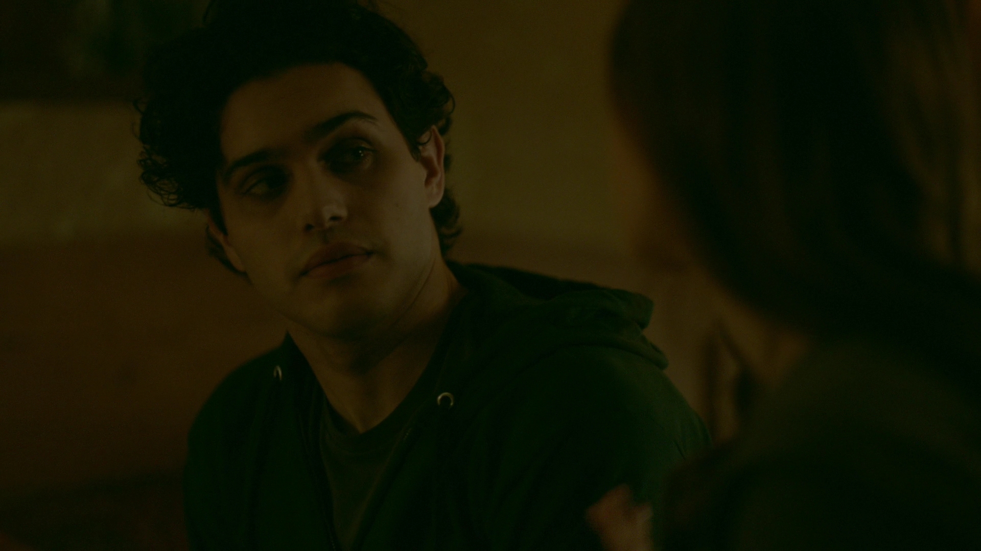 VampireDiariesWorld-dot-nl_Legacies1x08MaybeIShouldStartFromTheEnd01372.jpg