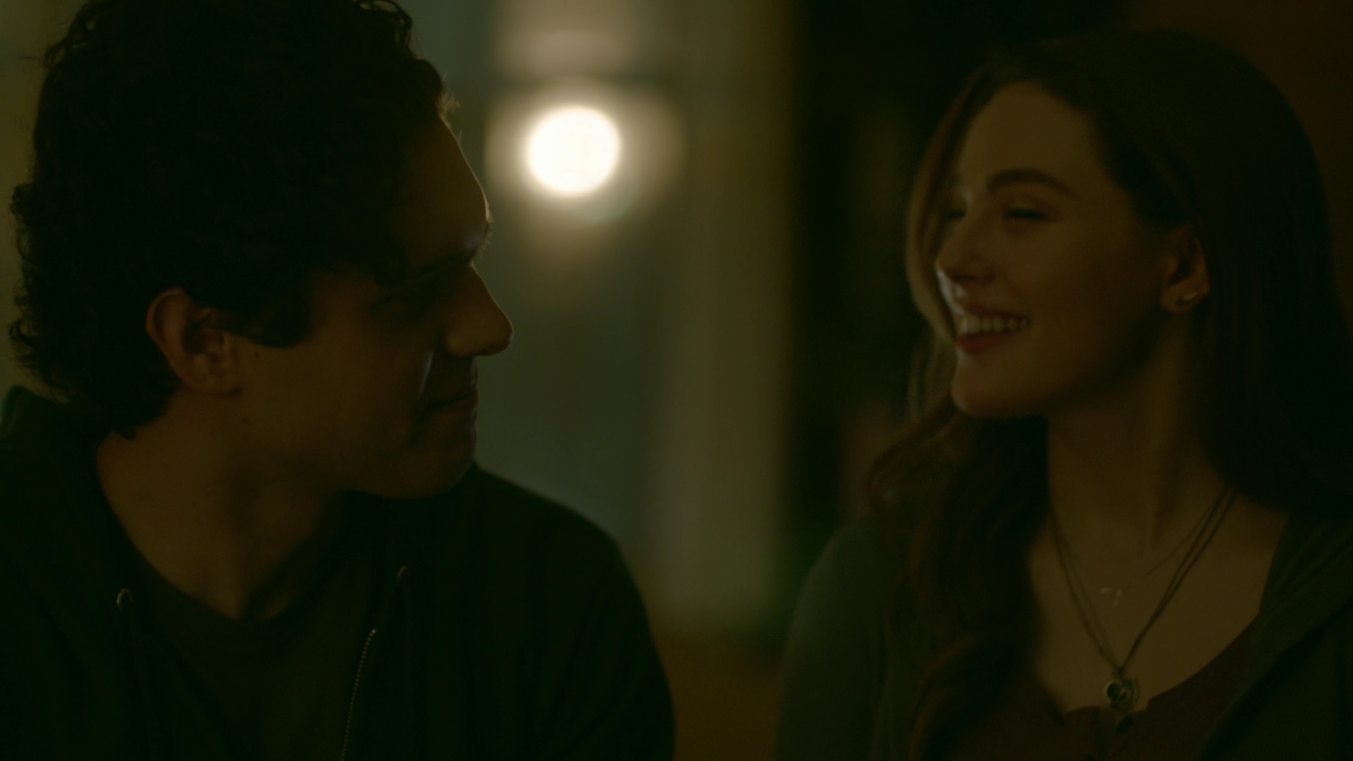 VampireDiariesWorld-dot-nl_Legacies1x08MaybeIShouldStartFromTheEnd01410.jpg