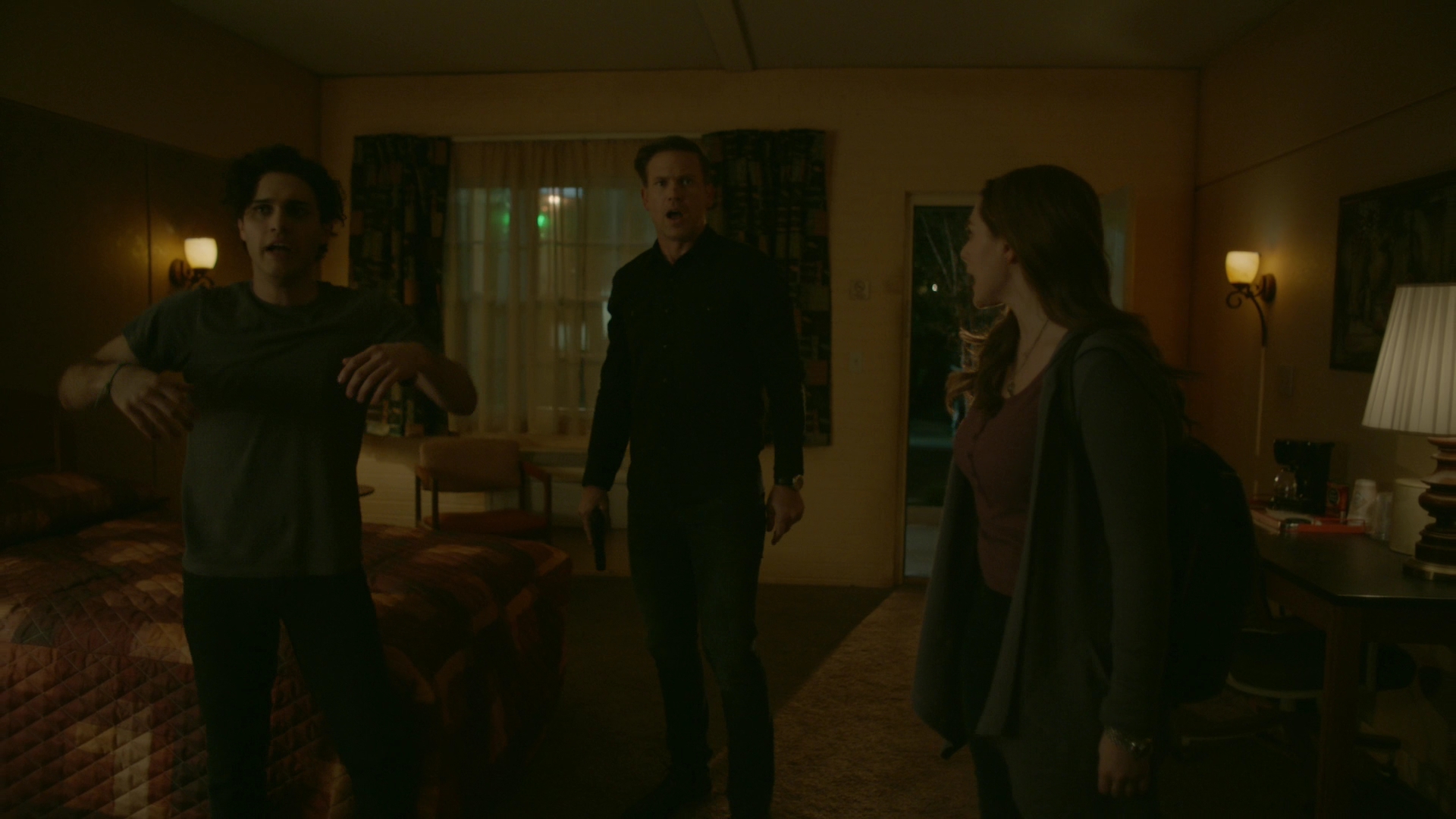 VampireDiariesWorld-dot-nl_Legacies1x08MaybeIShouldStartFromTheEnd01825.jpg